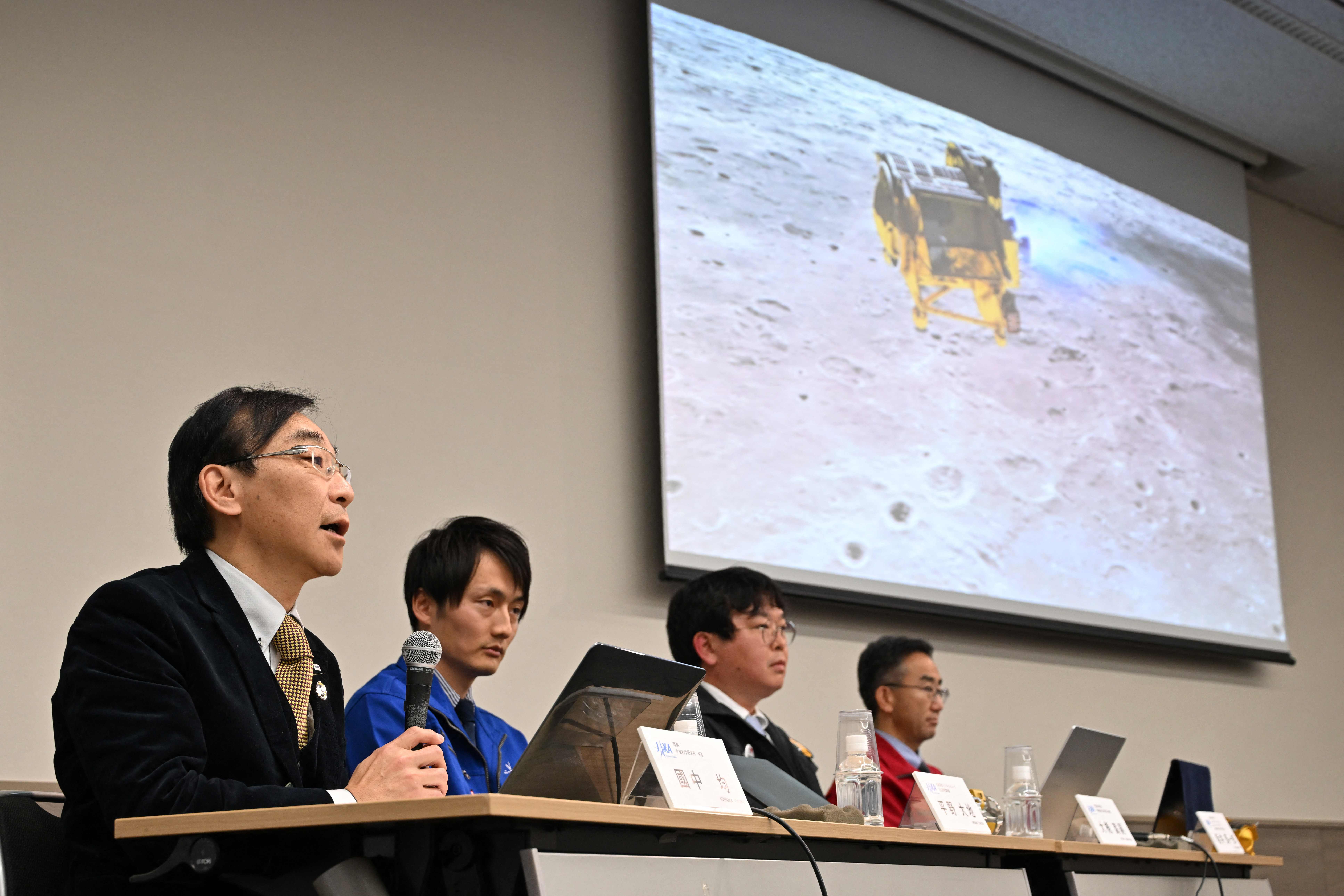 日本月球探测器恢复运行 1706512028219027413